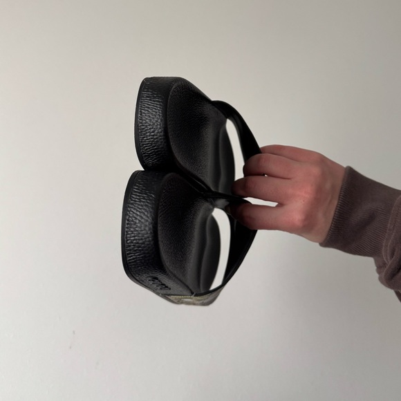 Gucci Bloom Slides - Picture 4 of 5